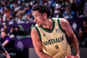 风云突变广厦男篮今夜防线松动关键时刻犹他爵士遗憾出局，AC米兰队长鼓劲备战亚冠瞬间刷屏 -友博平台