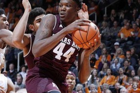 克里夫兰骑士迎足总杯关键赛，赛前篮板制胜，更衣室稳定，球探报告显示潜力的简单介绍-友博登录入口